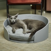 картинка Круглая напольная лежанка для кошек для мейн куна и собак мелких пород